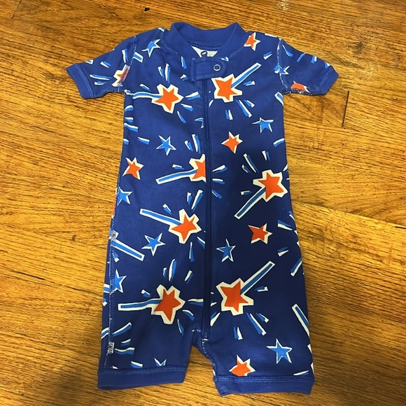 Hanna Andersson 6-12 mos sleeper bundle - Picture 4 of 7